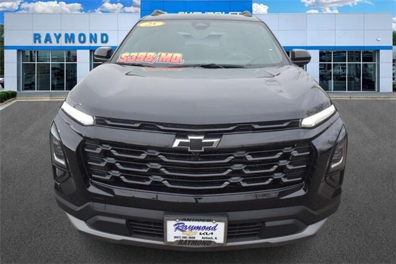 2025 Chevrolet Equinox LTImage 8