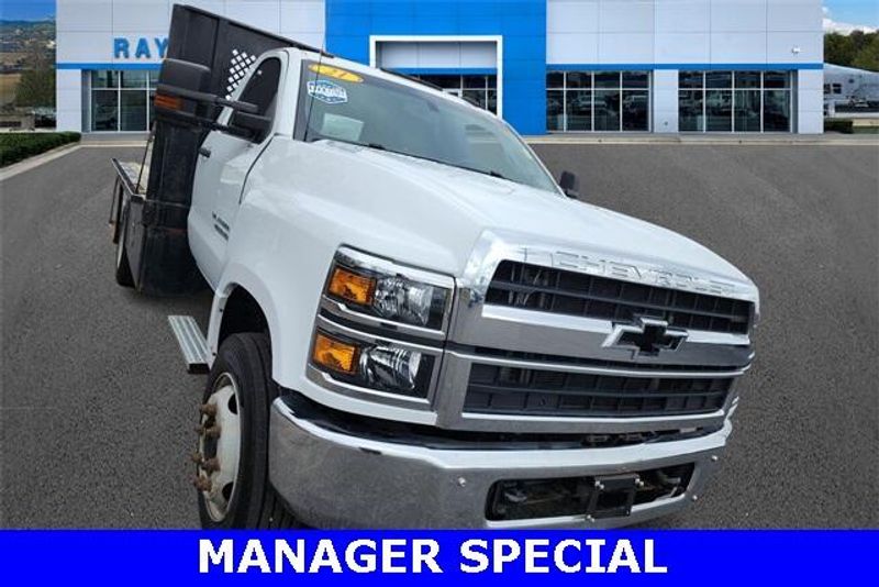 Used 2021 Chevrolet Silverado 4500HD Work TruckImage 2
