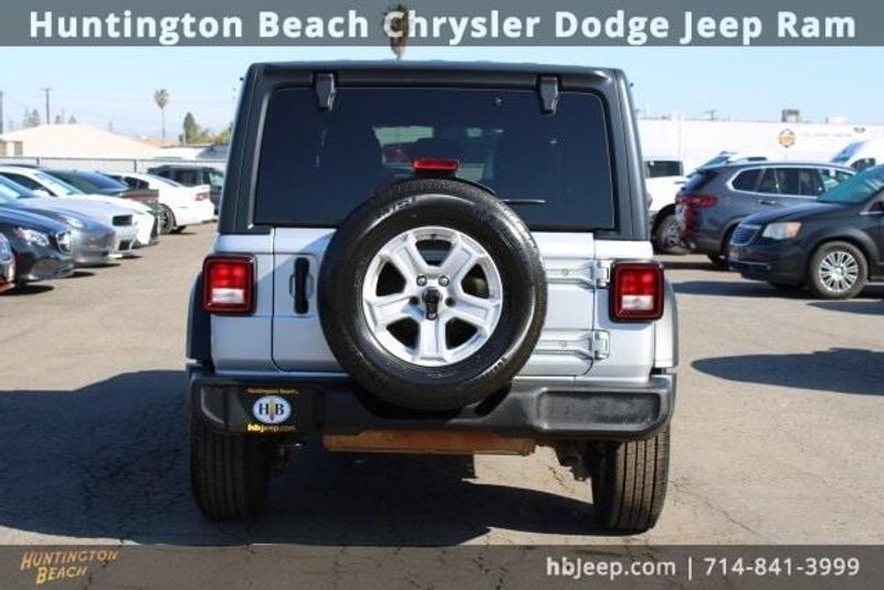 2022 Jeep Wrangler Unlimited Sport SImage 4