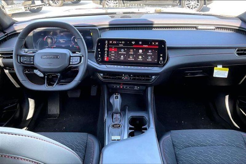 New 2026 Dodge Charger Scat Pack 4-door AwdImage 4