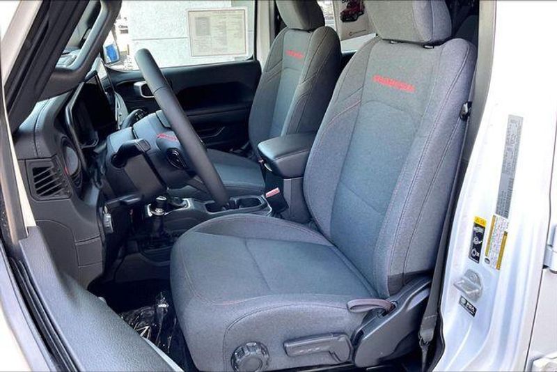 Used 2024 Jeep Gladiator RubiconImage 24