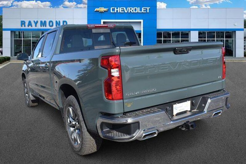 New 2025 Chevrolet Silverado 1500 LTImage 6