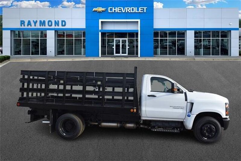 2024 Chevrolet Silverado 4500HD Work TruckImage 2