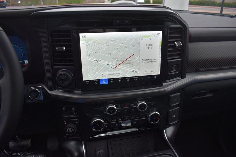 2025 Ford F-150 RaptorImage 27