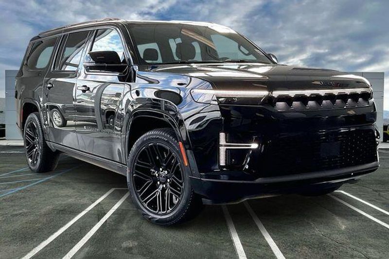 2026 Jeep Grand Wagoneer L Limited Reserve 4x4Image 12