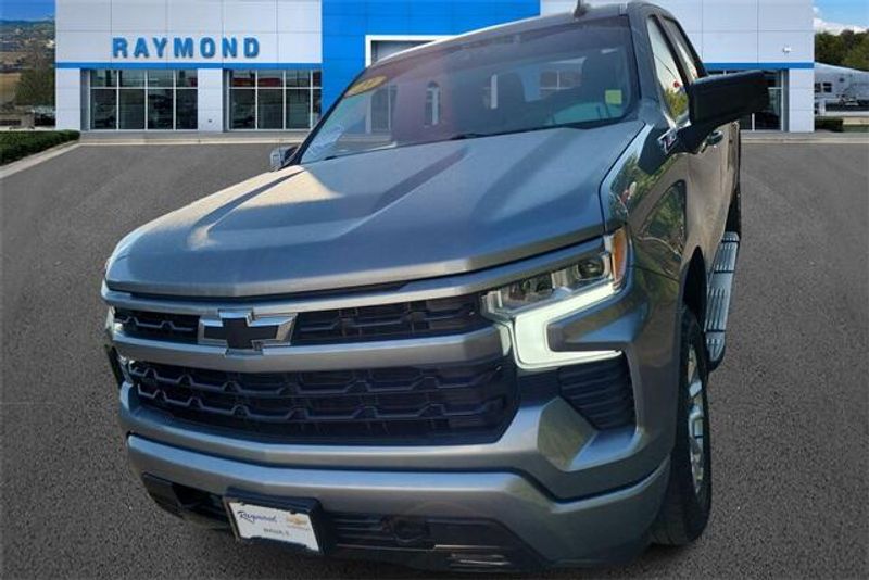 Used 2023 Chevrolet Silverado 1500 RSTImage 4