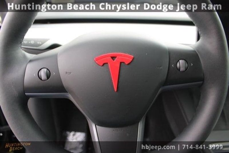 2023 Tesla Model Y Long RangeImage 14