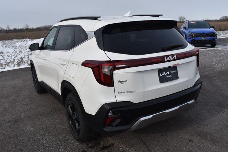 New 2026 Kia Seltos EXImage 6