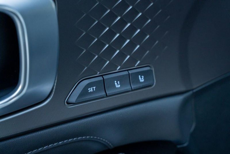 New 2026 Kia Sorento Hybrid X-Line SX PrestigeImage 22