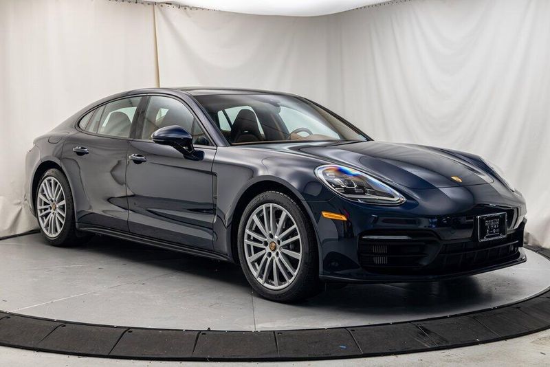 2021 Porsche Panamera 4Image 7