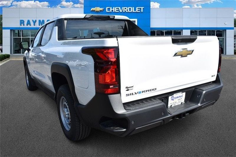 2024 Chevrolet Silverado EV Work TruckImage 7