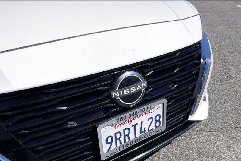 Used 2025 Nissan Altima 2.5 SVImage 30