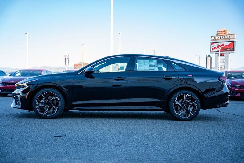New 2026 Kia K5 GT-LineImage 3