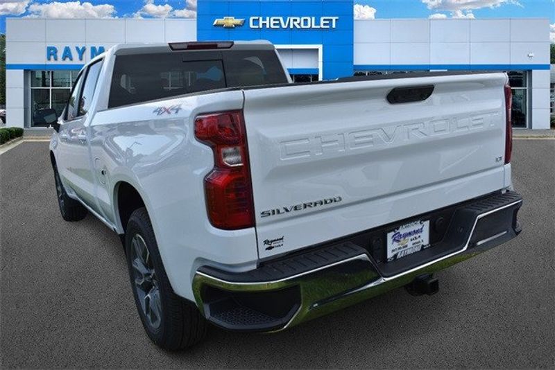 2024 Chevrolet Silverado 1500 LTImage 7