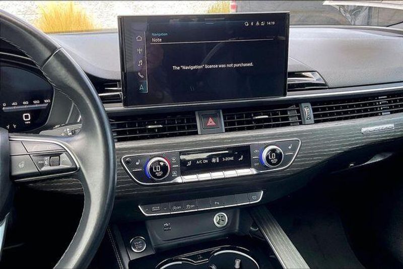 Used 2024 Audi A4 45 S line Premium PlusImage 5