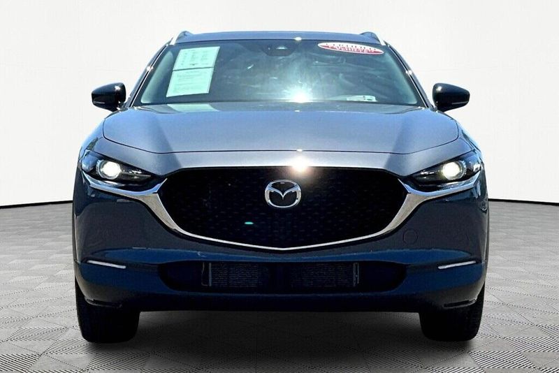 2022 Mazda CX-30 2.5 S Carbon EditionImage 3