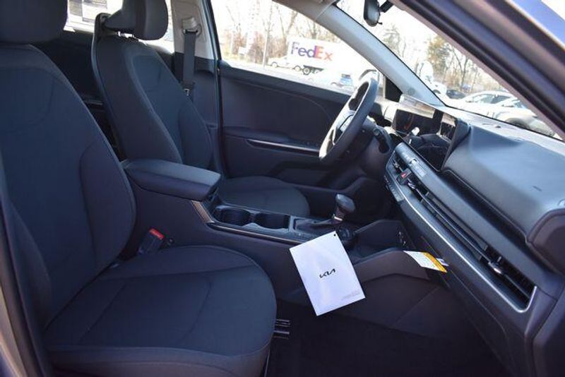 New 2026 Kia K4 LXSImage 13