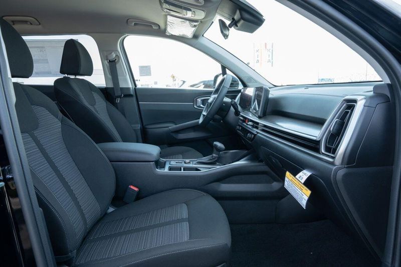 New 2026 Kia Sorento LXImage 19
