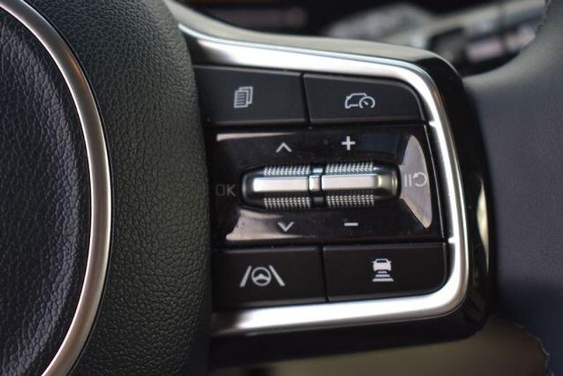 New 2026 Kia Carnival EXImage 28