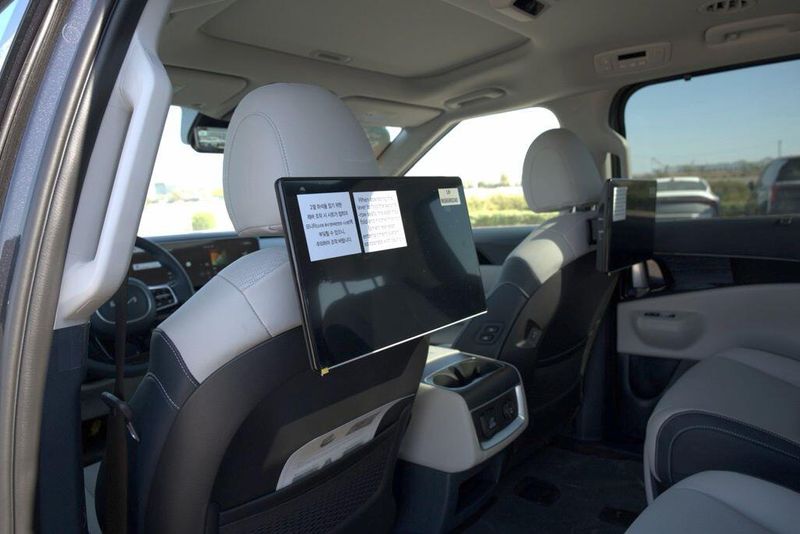 New 2026 Kia Carnival Hybrid SX PrestigeImage 15