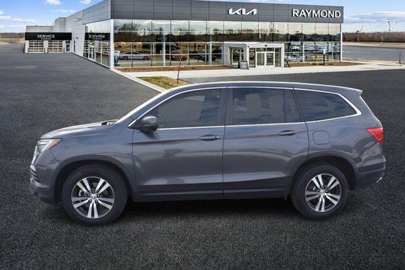 Used 2018 Honda Pilot EX-LImage 6