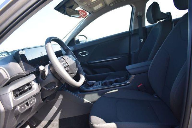 New 2026 Kia K4 LXSImage 19