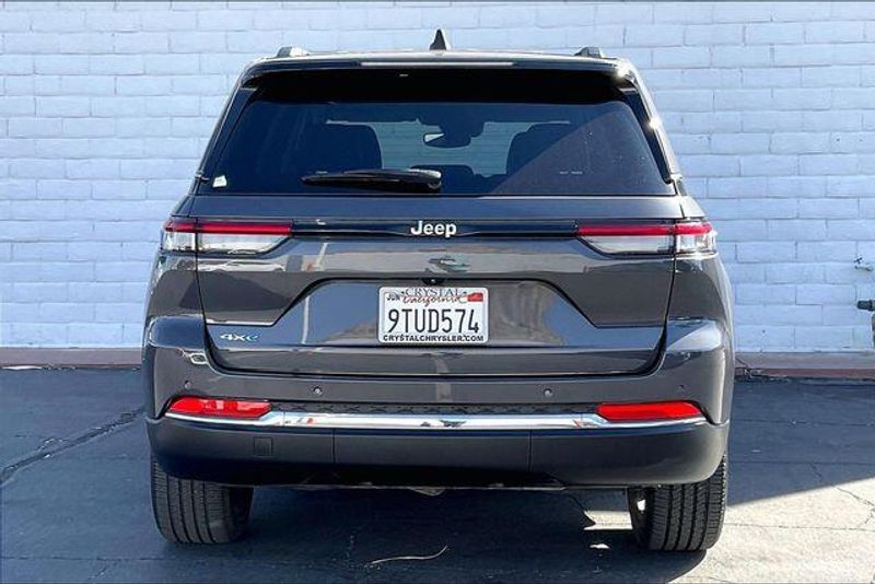 Used 2023 Jeep Grand Cherokee 4xe 4xeImage 3