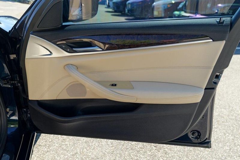 2018 Bmw 540i xDrive photo 31