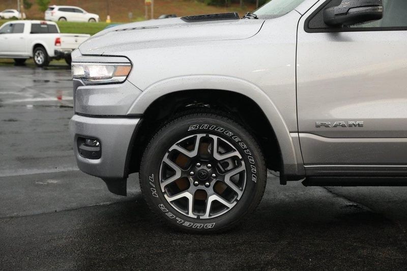 2025 RAM 1500 Laramie Crew Cab 4x4 5
