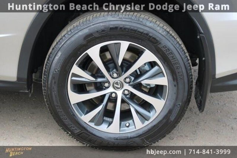 2022 Lexus RX 350Image 8
