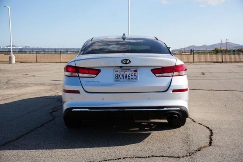 Used 2019 Kia Optima LXImage 6