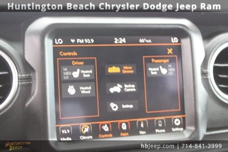 2022 Jeep Wrangler Unlimited Sahara 4xeImage 33