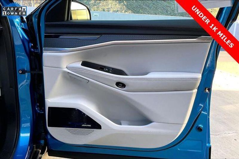 2025 Jeep Wagoneer S LimitedImage 23