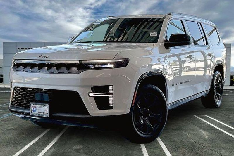 2026 Jeep Grand Wagoneer Limited Altitude 4x4Image 1