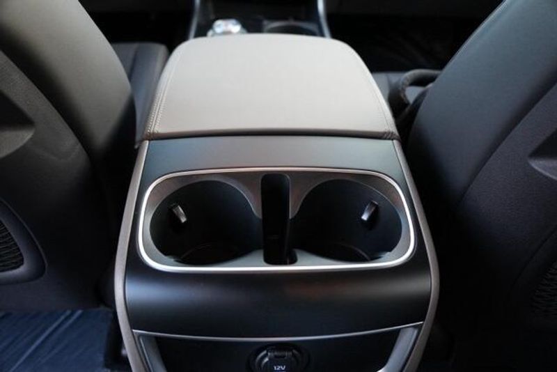 New 2026 Kia Carnival Hybrid LXSImage 15