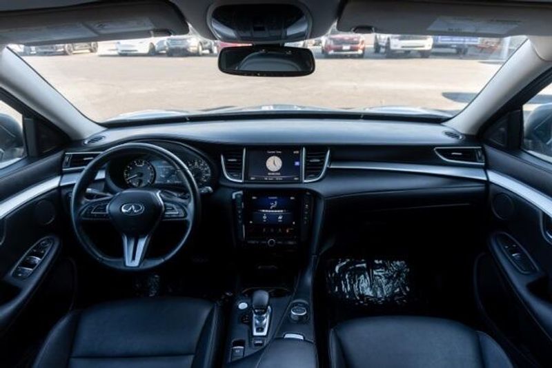 Used 2019 INFINITI QX50 LuxeImage 15