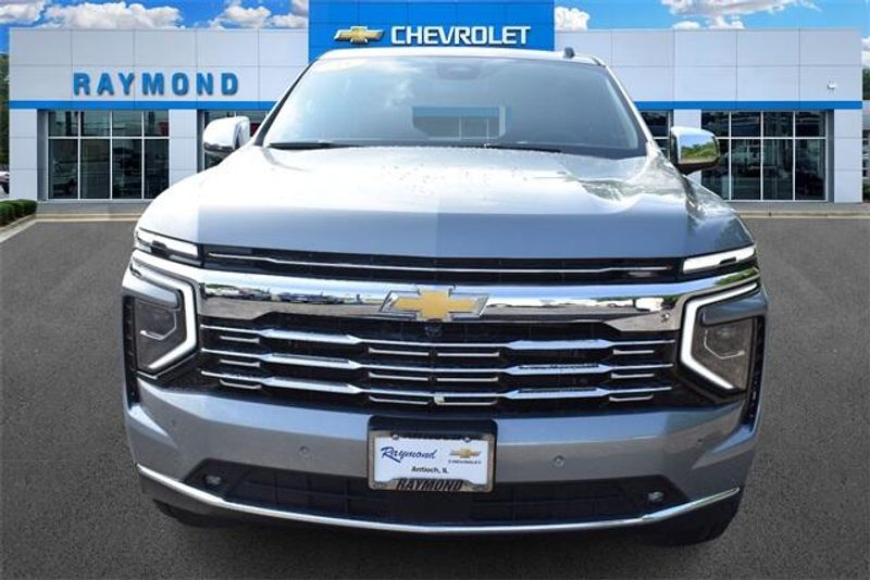 New 2025 Chevrolet Suburban PremierImage 8