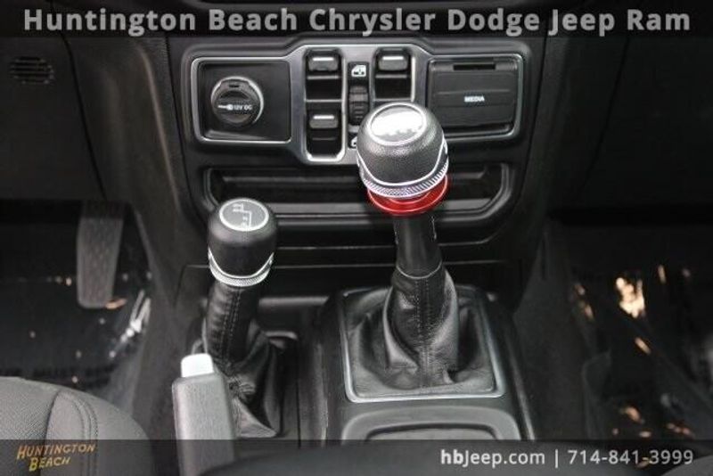 2021 Jeep Wrangler Unlimited WillysImage 17