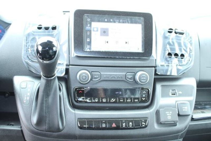 2025 RAM ProMaster 1500 High Roof 136 WBImage 23