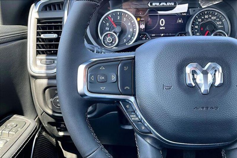 New 2026 RAM 1500 LaramieImage 6