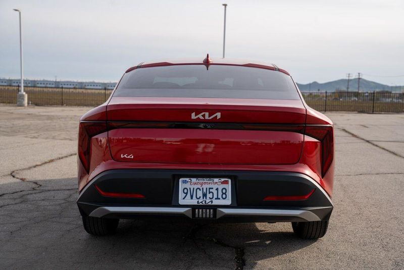 Used 2025 Kia K4 LXSImage 6