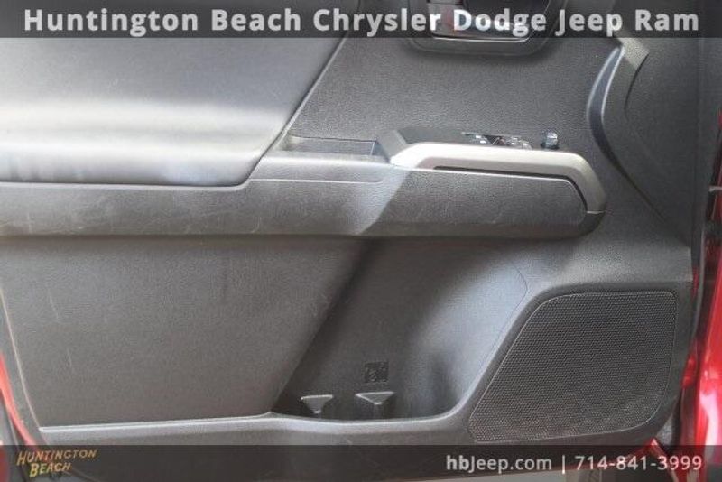 2022 Toyota Tacoma TRD SportImage 16