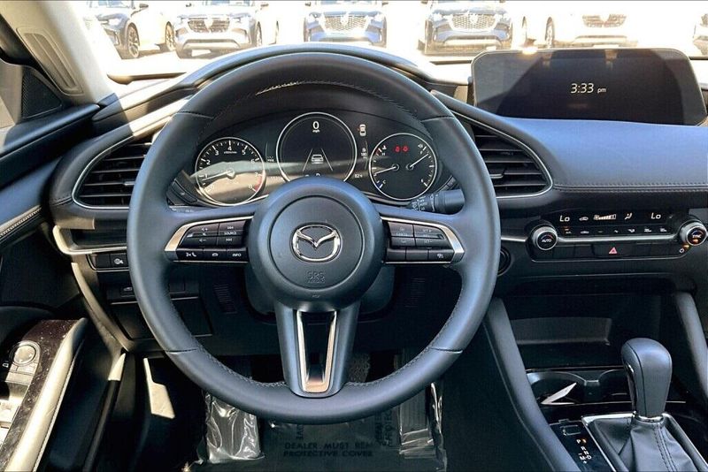 Used 2025 Mazda Mazda3 2.5 S Select SportImage 5