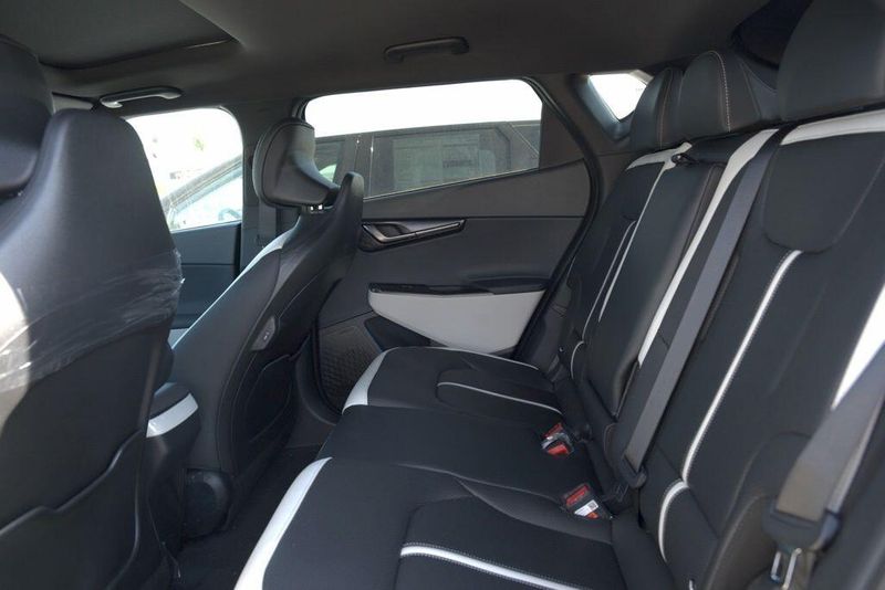 New 2026 Kia EV6 GT-LineImage 13