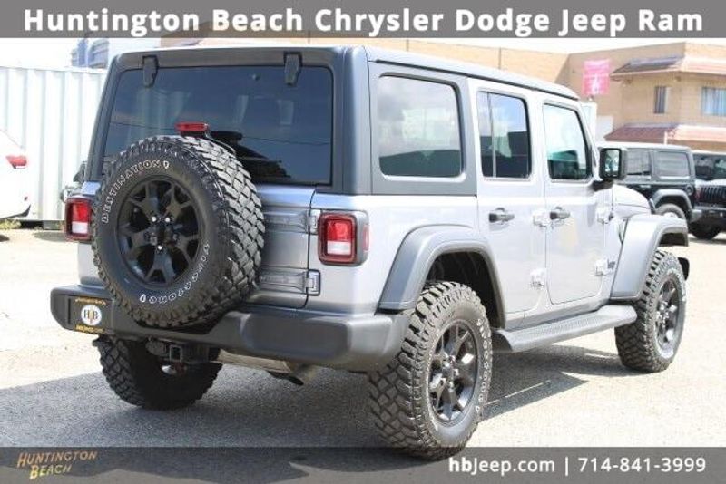 2021 Jeep Wrangler Unlimited WillysImage 5