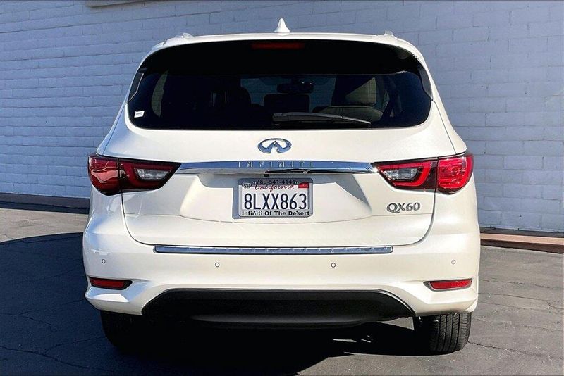 Used 2020 INFINITI QX60 LuxeImage 3