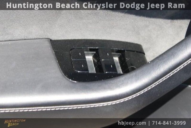 2019 Tesla Model 3 Standard Range PlusImage 11