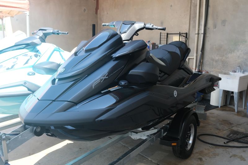 2025 YAMAHA FX CRUISER SVHO WITH AUDIO BLACK 