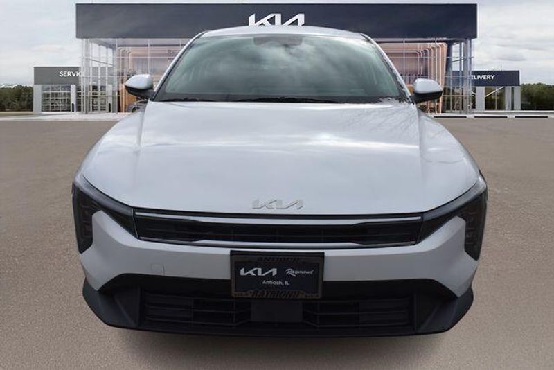 New 2026 Kia K4 LXSImage 9