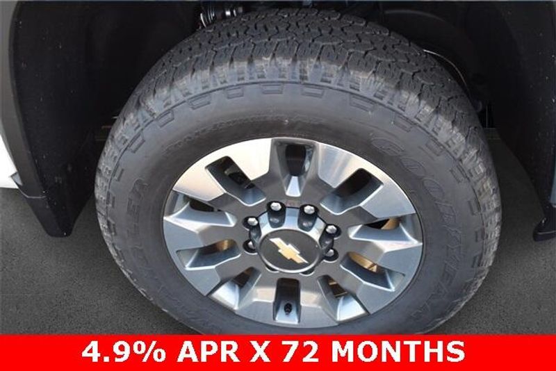 New 2025 Chevrolet Silverado 2500HD LTImage 11